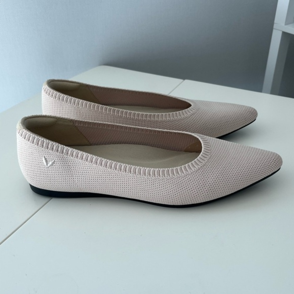 Vivaia Aria pointed toe flats in Ivory Coast